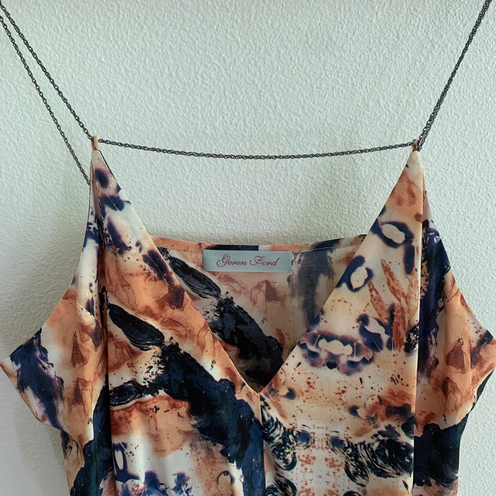 Geren Ford100% silk printed cami with micro chain straps 🔥